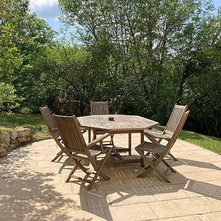 Location Gite Entre Cahors Et St Cirq Lapopie Arcambal Exterior photo